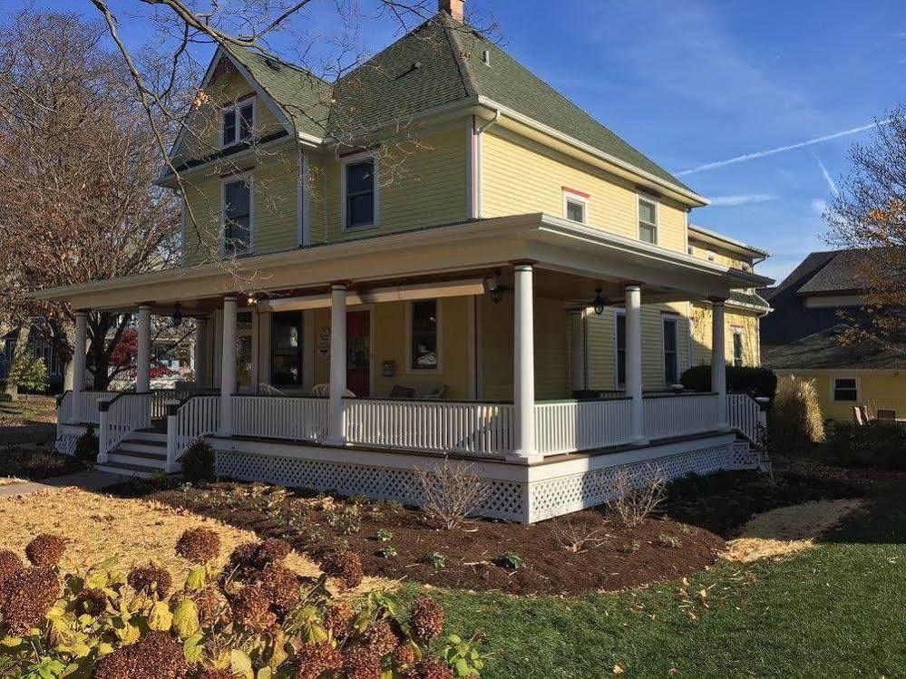Harrison House Bed & Breakfast Naperville Exteriör bild