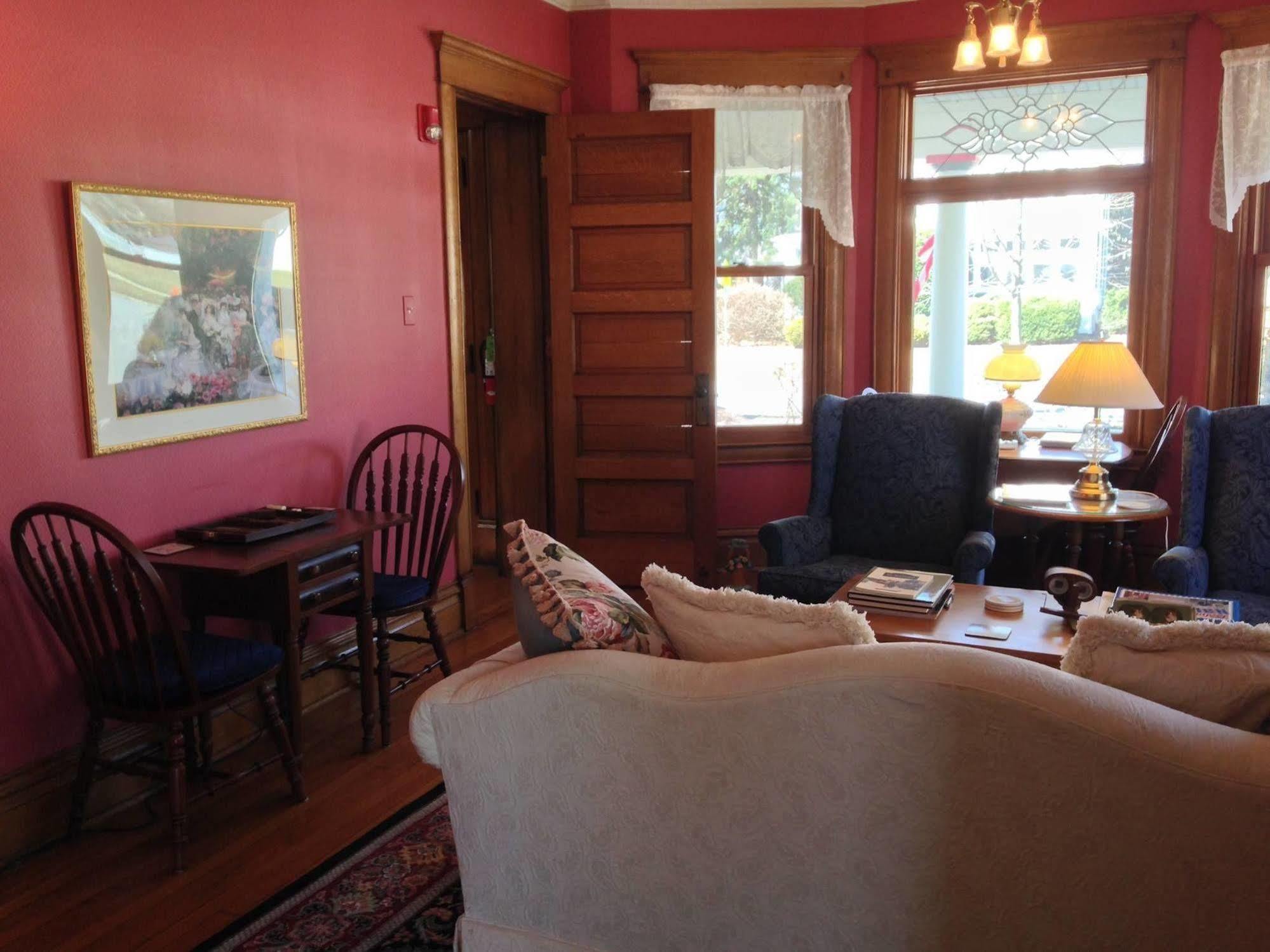 Harrison House Bed & Breakfast Naperville Exteriör bild