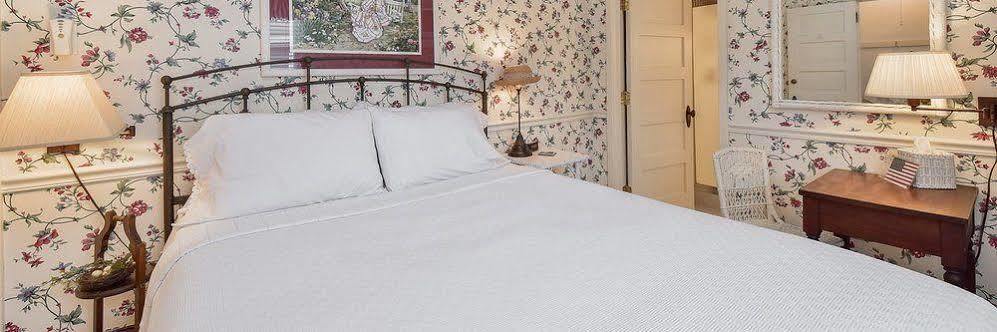 Harrison House Bed & Breakfast Naperville Exteriör bild