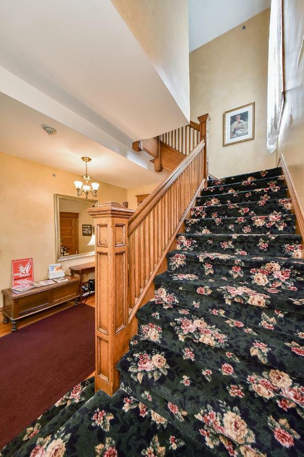 Harrison House Bed & Breakfast Naperville Exteriör bild