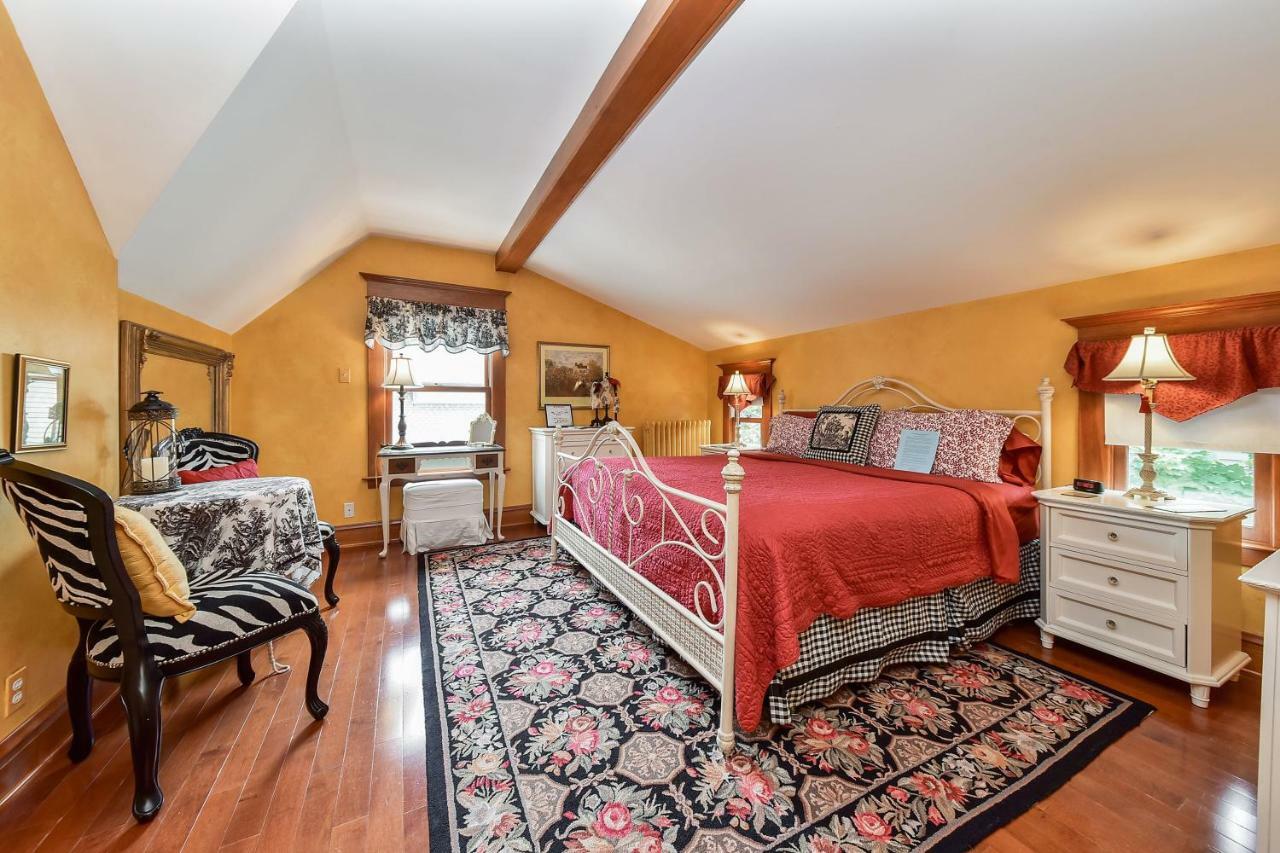 Harrison House Bed & Breakfast Naperville Exteriör bild